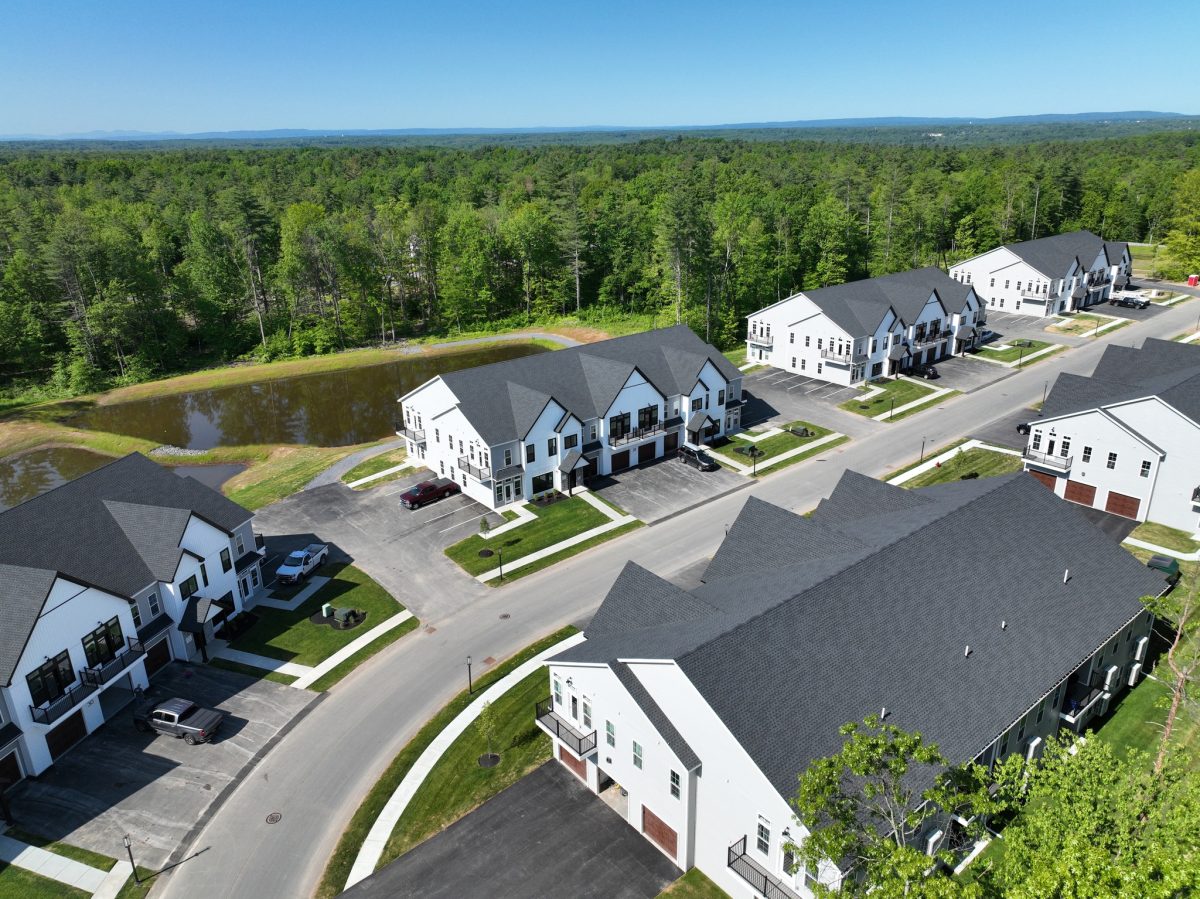 Luxury Apartments Saratoga, NY Elements at Saratoga Lake